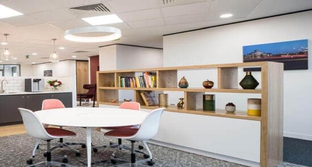 Rent office Kofi Annan Street 19_1-1