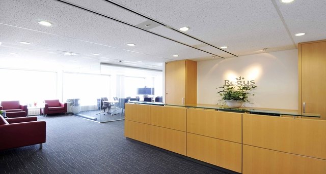 Cнять офис Kokusai Building_2-1