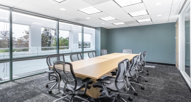 Rent office Koll Center_8-1