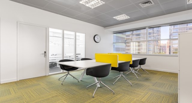 Rent office Lake Towers_1-1