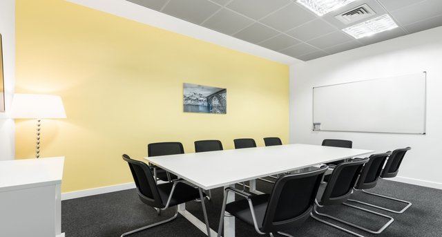 Rent office Lake Towers_7-1