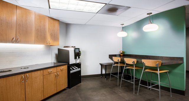 Alquiler oficinas Legacy Hamilton Plaza_4-1