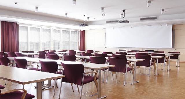 Rent office Lintuvaarantie 2_3-1