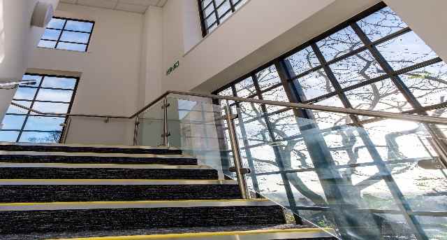 Rent office London Road_1-1