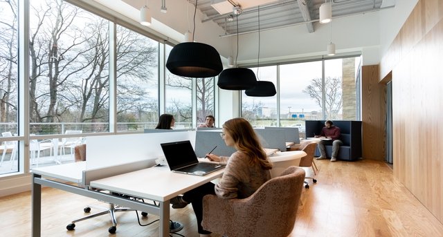 Rent office Mallory Green_6-1