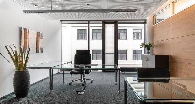Rent office Maximilianstrasse 13_1-1