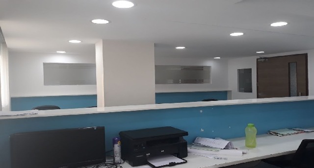 Kantoor te huur Mount Road 813_1-1