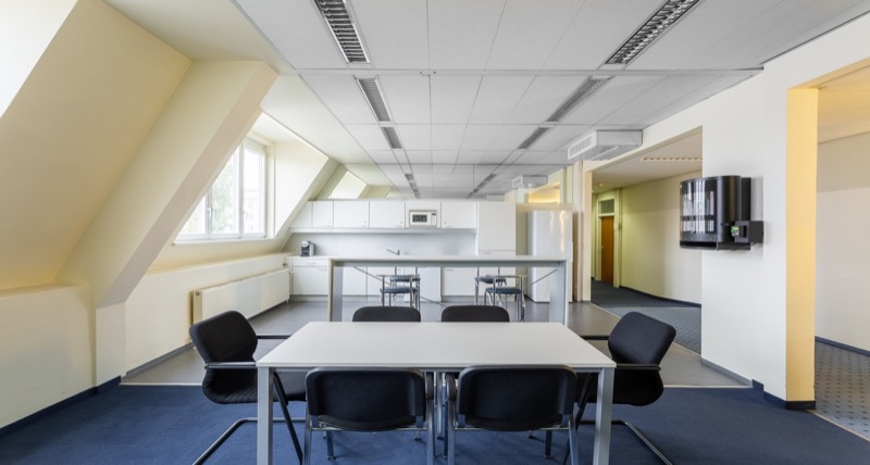 Rent office Nineteen_6-1