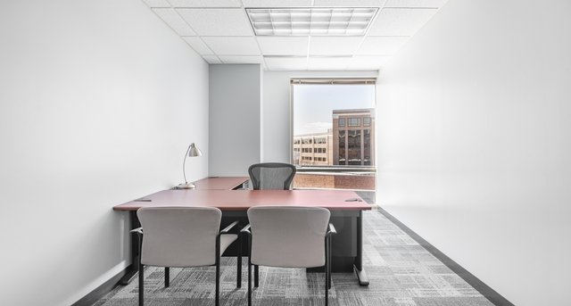 Rent office One City Center_3-1