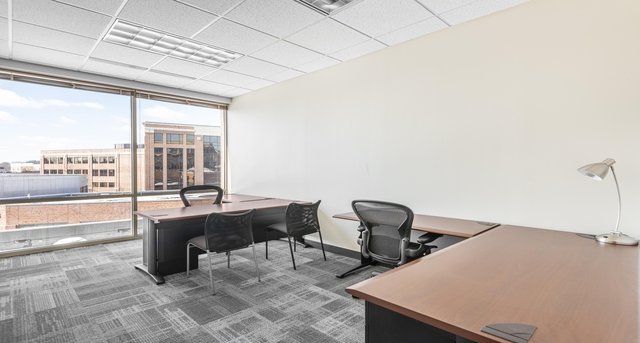 Rent office One City Center_5-1