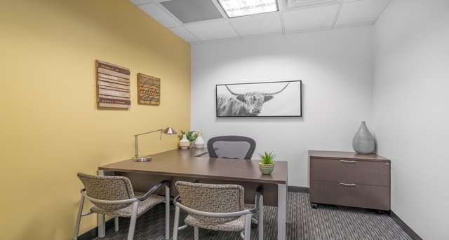 Rent office One Sun Plaza_3-1