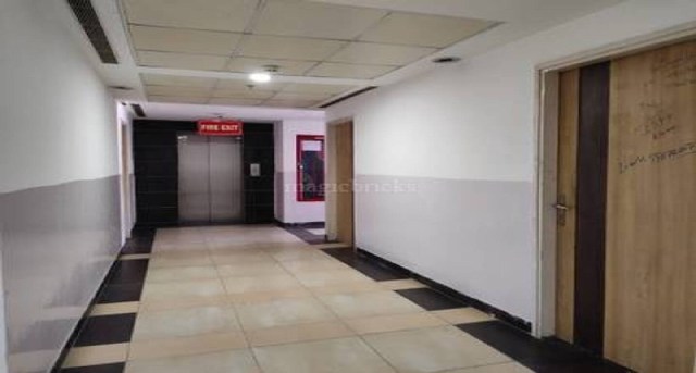 Rent office Park Centra, Sector – 30_4-1