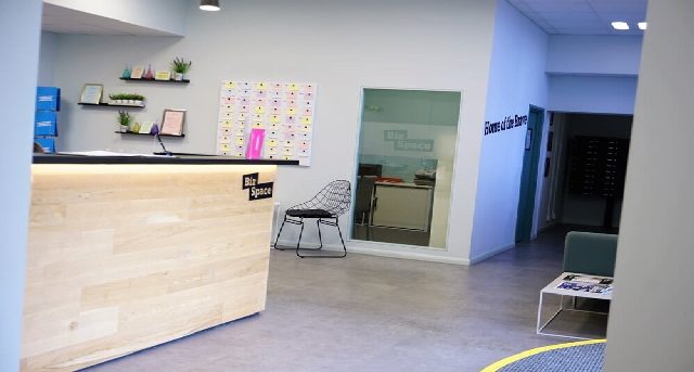Rent office Pixmore Avenue_3-1