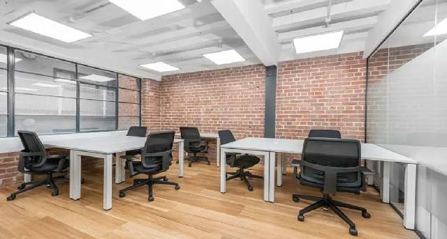Rent office Place Casa-Bamba 1-3_1-1