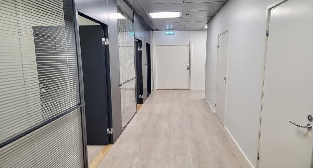 Porkkalankatu 20_3 임대 사무실-1