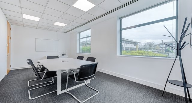 Rent office Quatro House_7-1