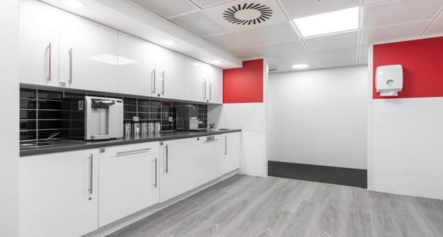 Rent office Queensberry House_4-1
