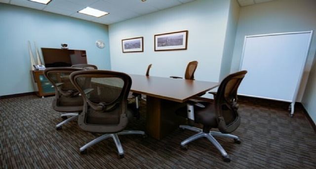 Rent office Renaissance Center 400_1-1