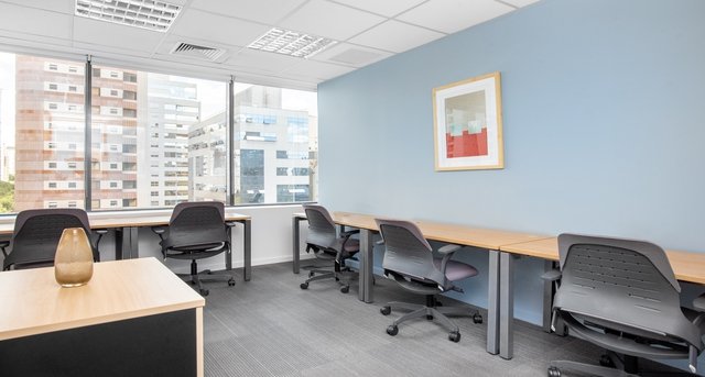 Rent office Renaissance Work Centre_3-1