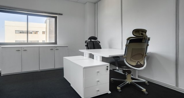 Rent office Rivers House_5-1