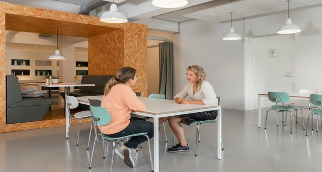 Rent office Rode Olifant_2-1
