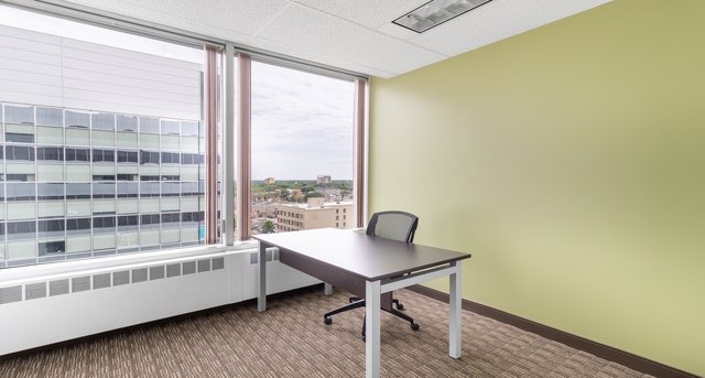 Rent office Royal Bank Building_9-1