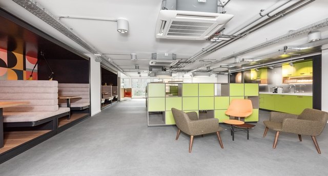 Rent office Rue Saint-Martin 7_1-1