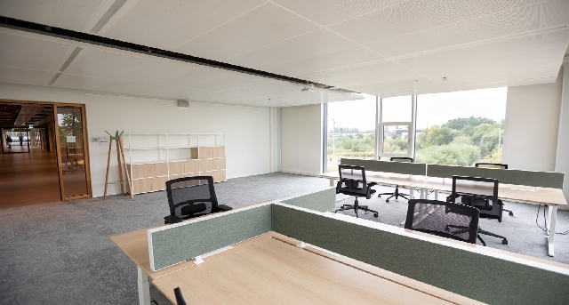 Rent office Science Park 900 - LAB42_1-1