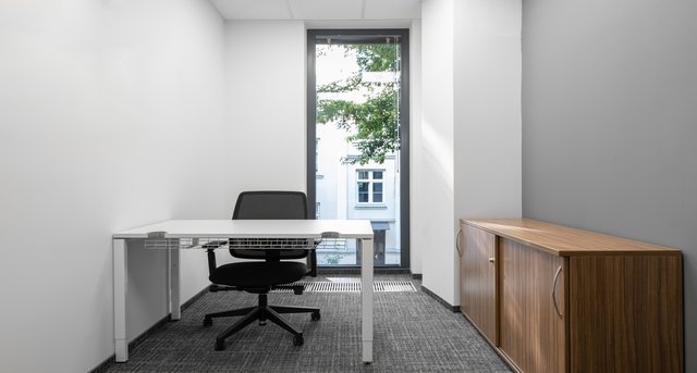 レンタルオフィス Solec Residence Biura_7-1