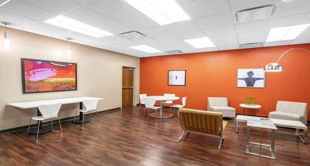 Kantoor te huur South Bend Business Center_1-1