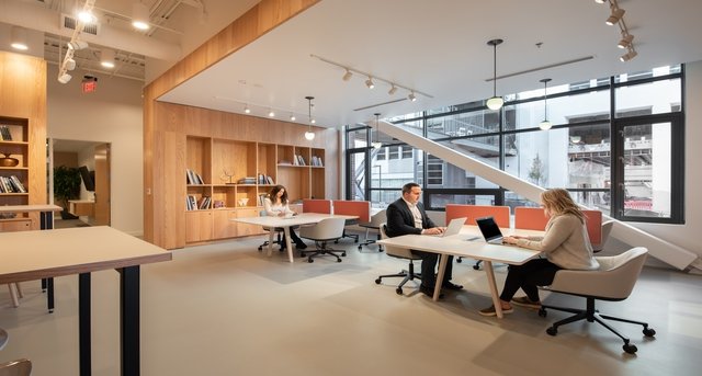 Rent office The Leland James_1-1