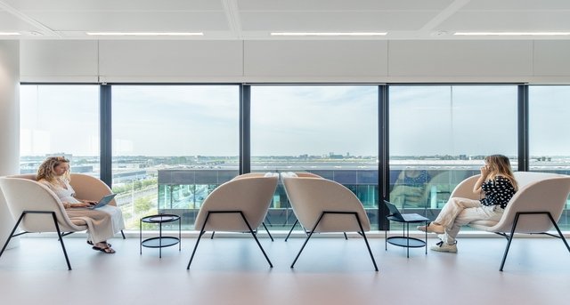 Rent office The Outlook_1-1