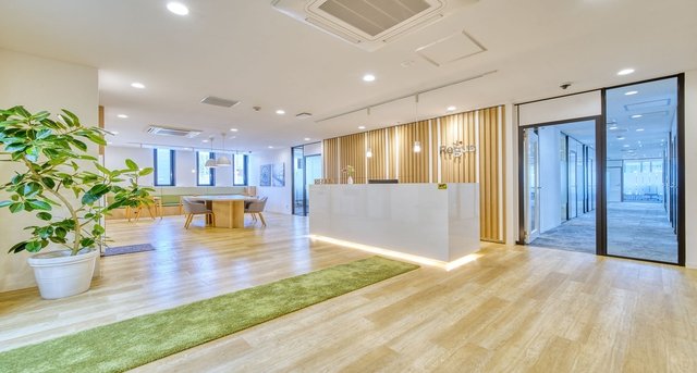 Alquiler oficinas The Place_2-1