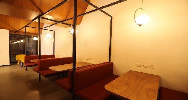 Rent office The  Hive at VRC _1-1