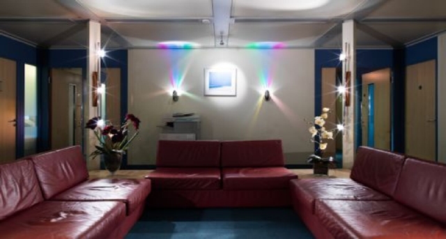 Rent office Theobald Street_1-1