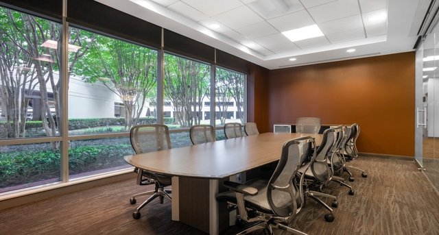 Rent office Three Sugar Creek Center_6-1