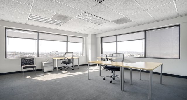 Rent office Three Town Center_3-1