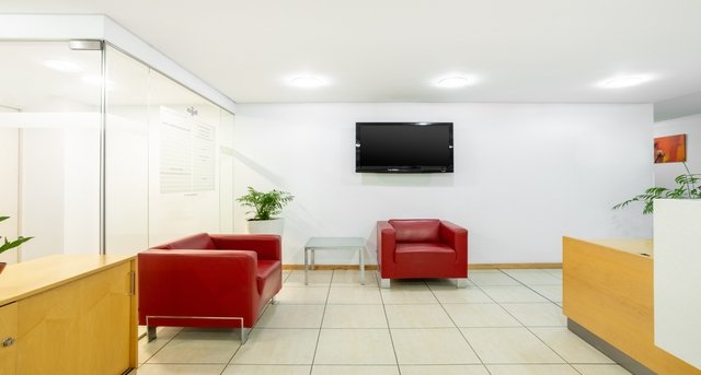 Rent office Tower Business Centre_1-1
