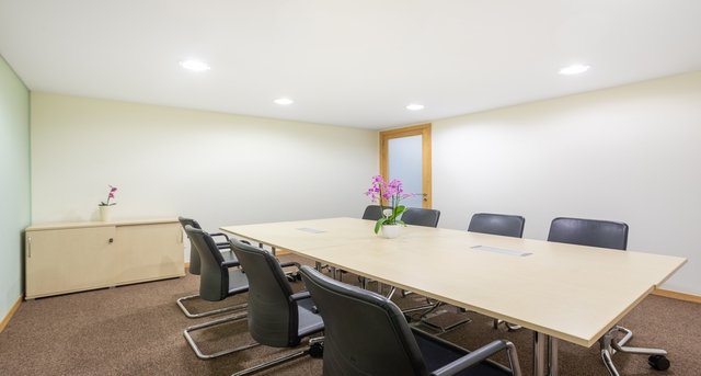 Rent office Tower Business Centre_6-1