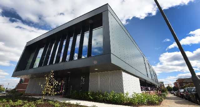 Rent office Universities Centre_3-1