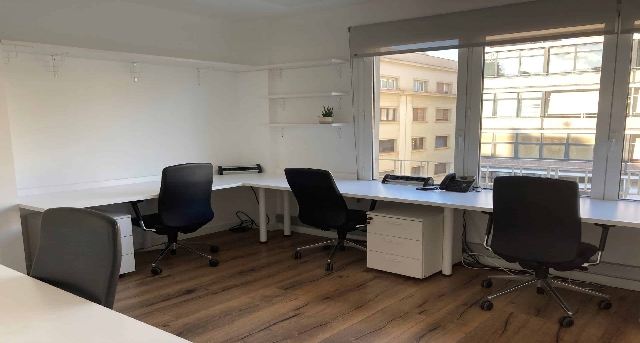 Rent office Via Augusta 29_1-1