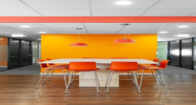 Rent office Via Canova 15_1-1