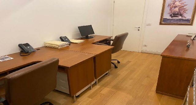 Sewa kantor Via Farini_2-1