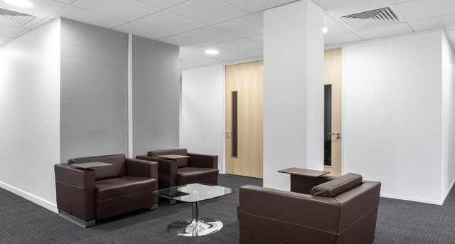 Rent office Victoria House_1-1