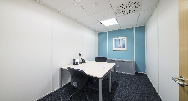 Rent office Victoria Road_2-1