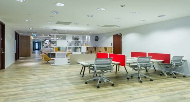 Rent office Warsaw Financial Centre_1-1