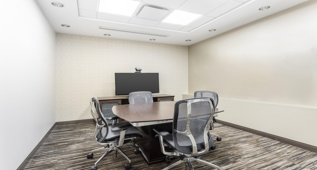 Rent office Wells Fargo Plaza_7-1