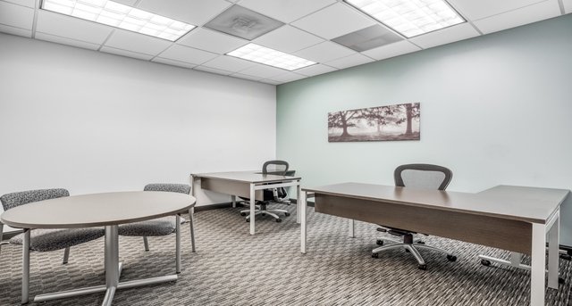 Rent office Weston Pointe II_5-1