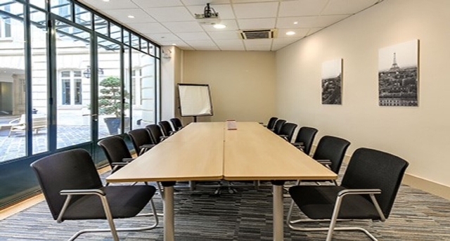Rent office Wimble Close 3_5-1