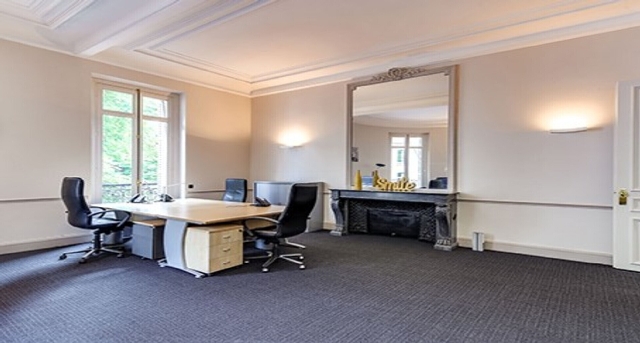 Rent office Wimble Close 3_8-1
